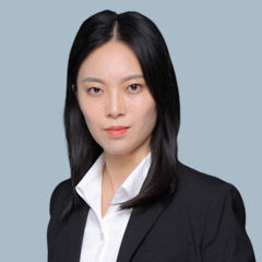 翟四可-上海公司法律顾问律师照片展示